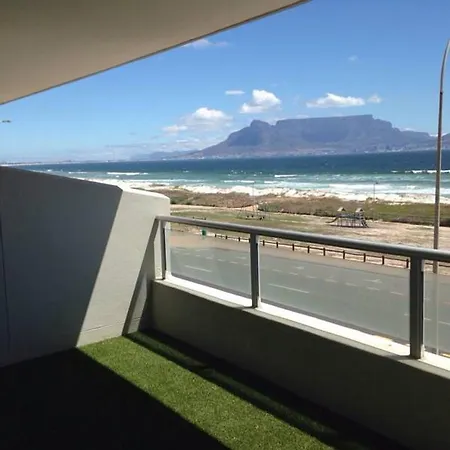 Beachfront Apartment At Seaspray In Blouberg Bloubergstrand Room photo